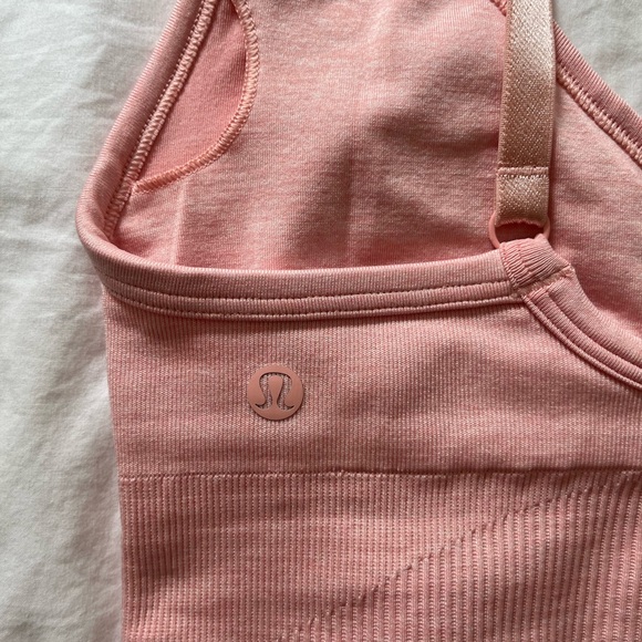 Lululemon sports bra - Picture 3 of 4